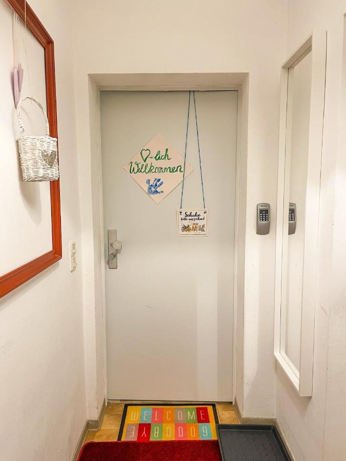 Apartment Souterrainwohnung Mit Großem Garten Und Sauna *